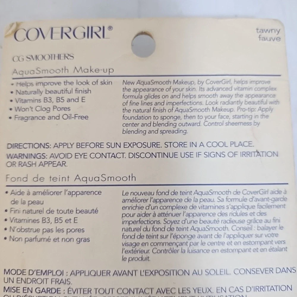 2 Covergirl Aqua Smooth Foundation W SPF‎ 15 - 765 Tawny Fauve 0.4 Oz